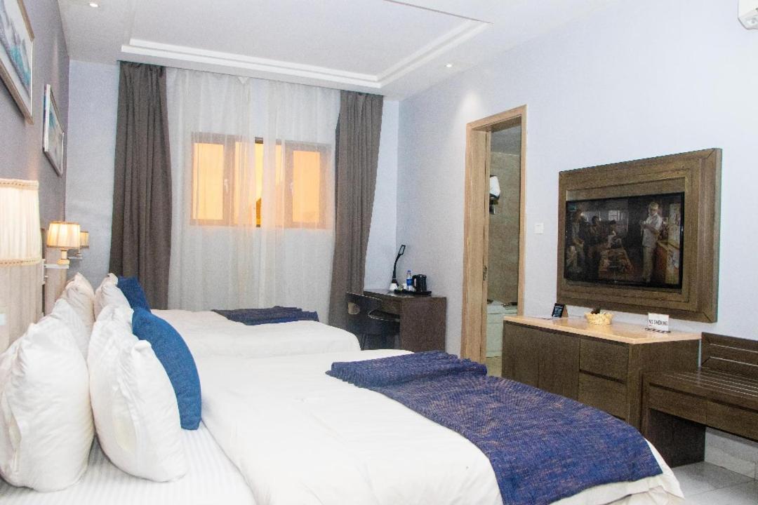 Perfecto La Villa Hotel And Suites Λάγος Εξωτερικό φωτογραφία