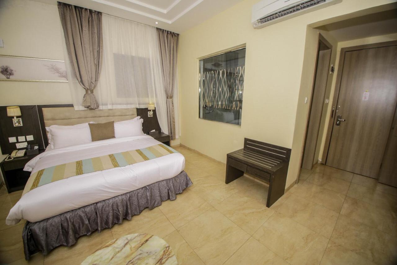 Perfecto La Villa Hotel And Suites Λάγος Εξωτερικό φωτογραφία