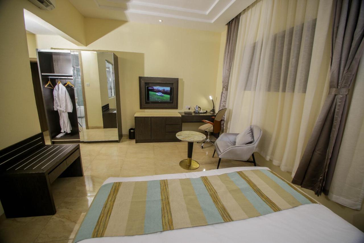Perfecto La Villa Hotel And Suites Λάγος Εξωτερικό φωτογραφία